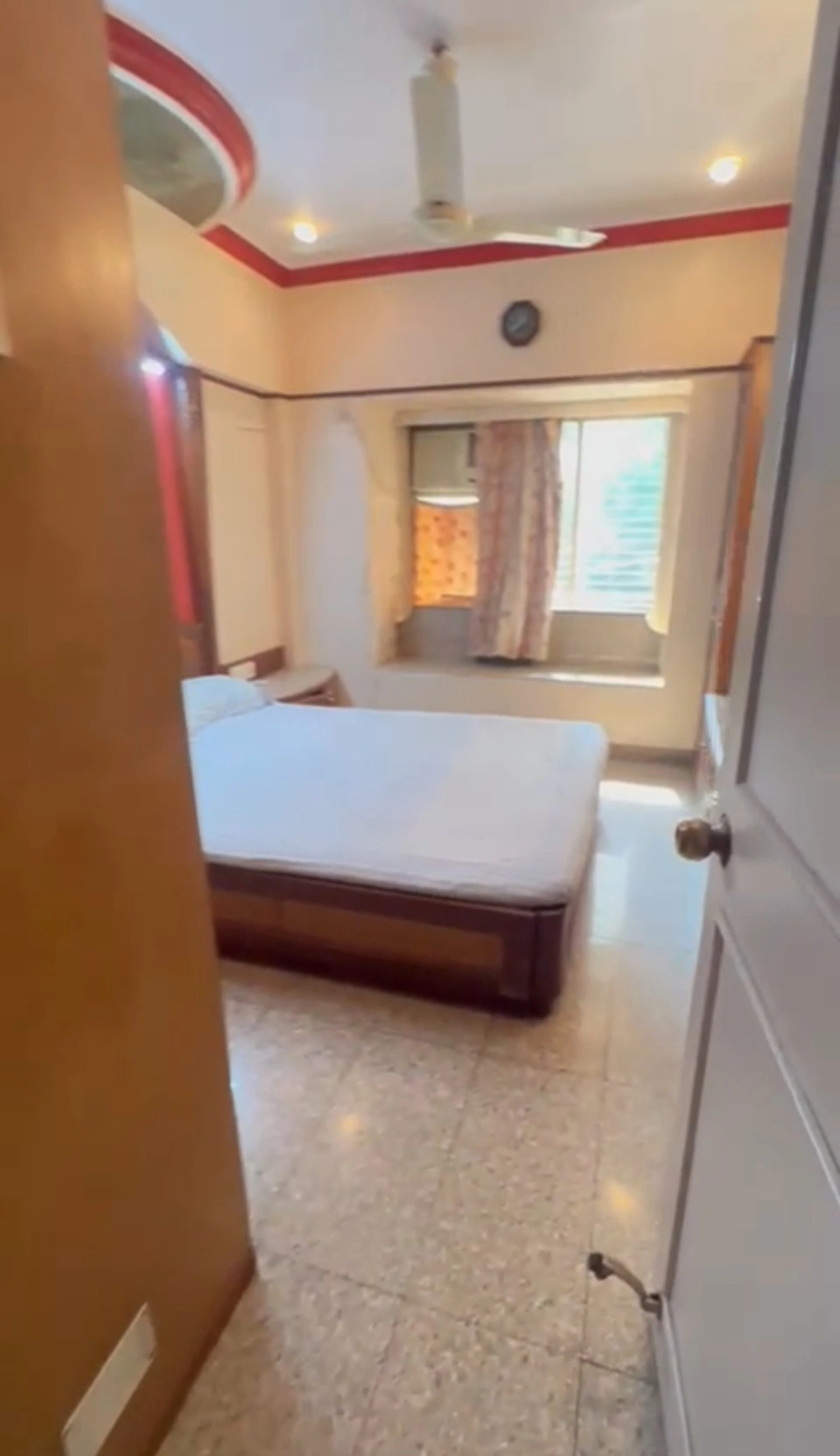 2 BHK Flat for Rent in P Unit Society, Malad West