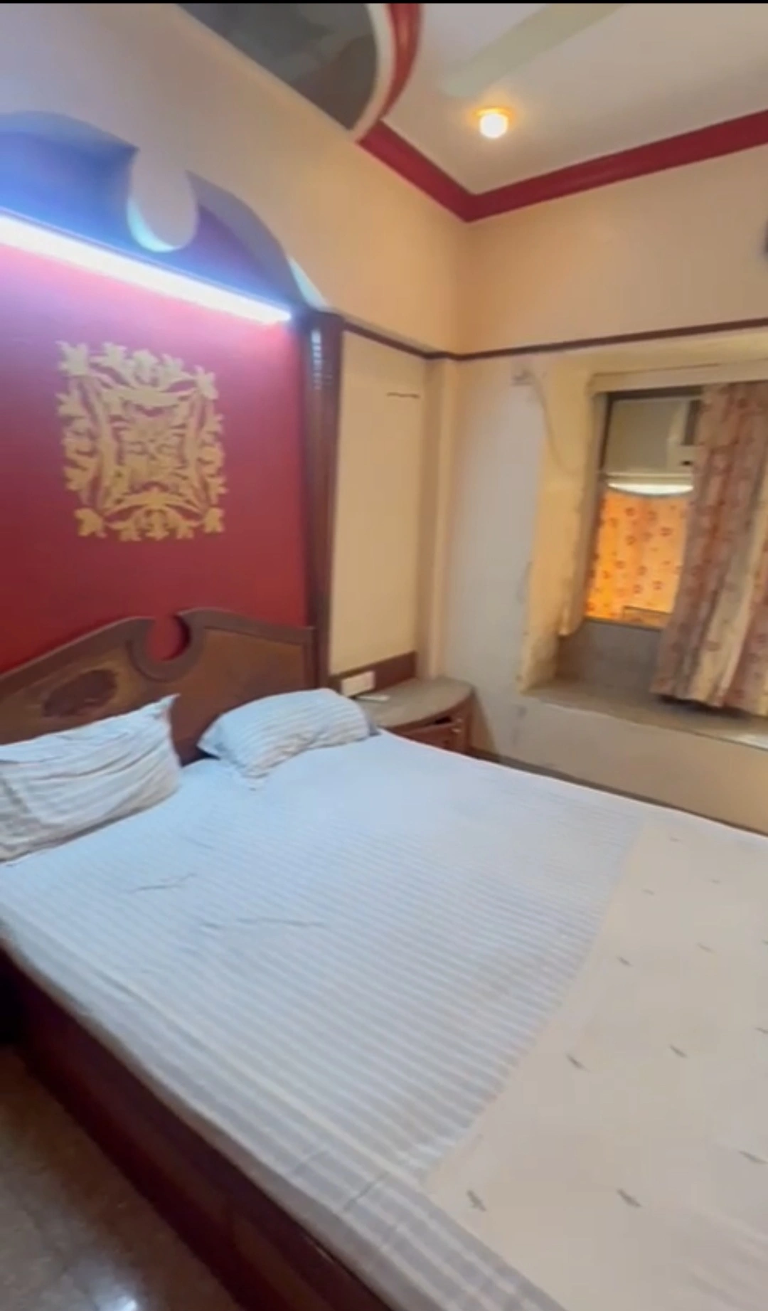 2 BHK Flat for Rent in P Unit Society, Malad West
