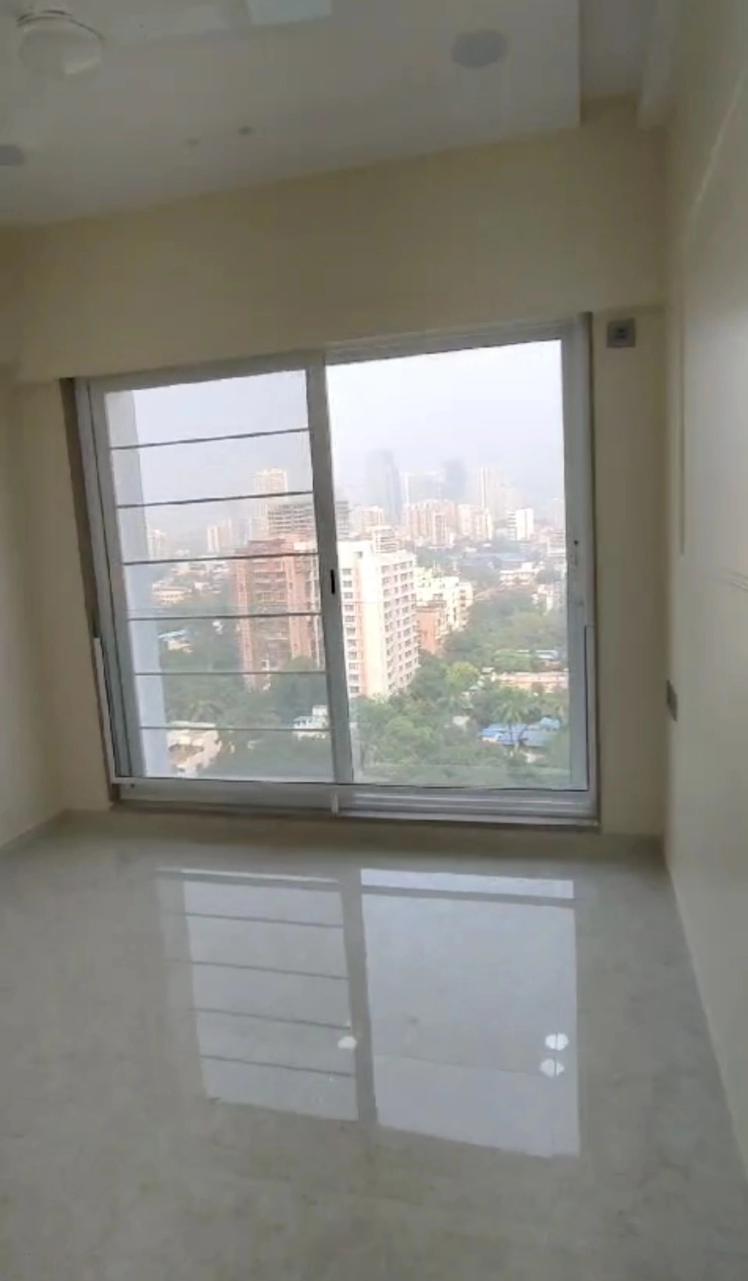 3 BHK Flat for Rent in kabra Diamante Tower , Goregaon West