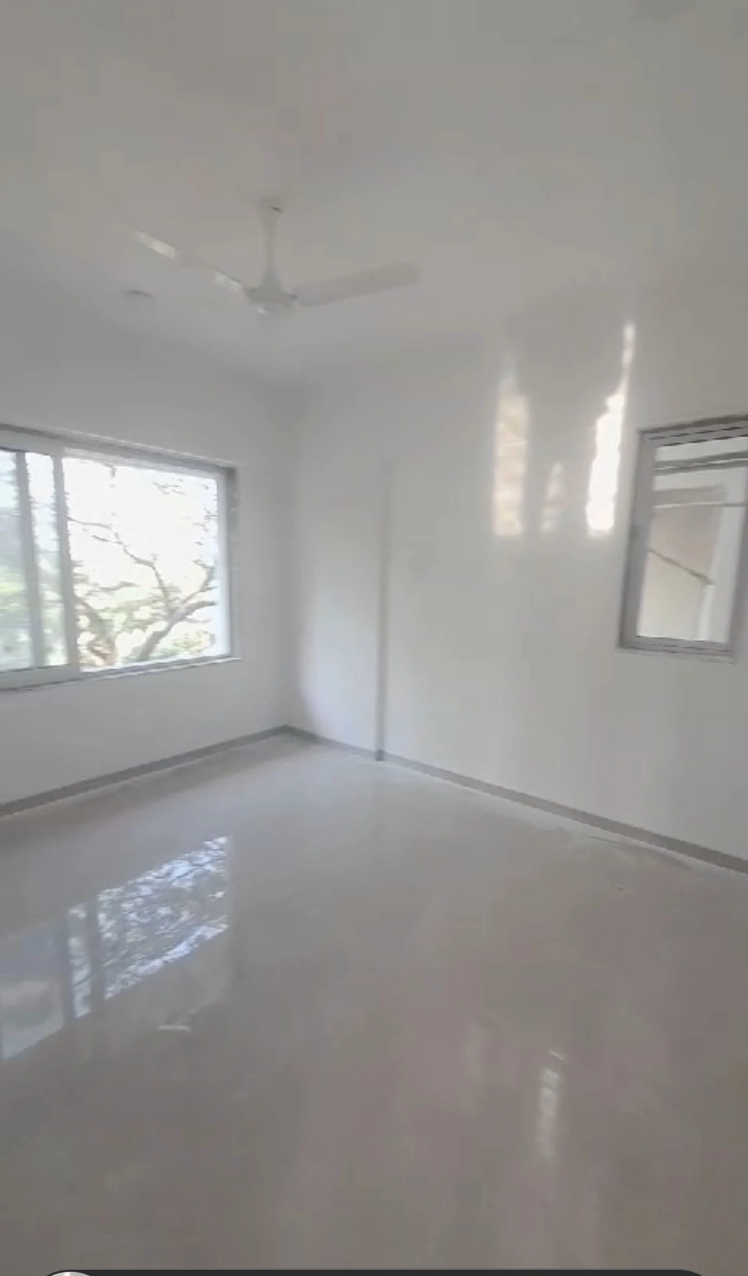2 BHK Flat for Rent in Paras Tower, Goregaon West
