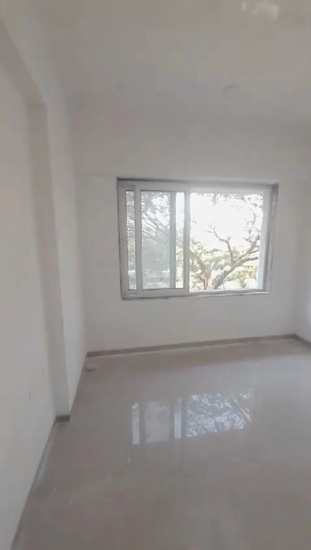 2 BHK Flat for Rent in Paras Tower, Goregaon West