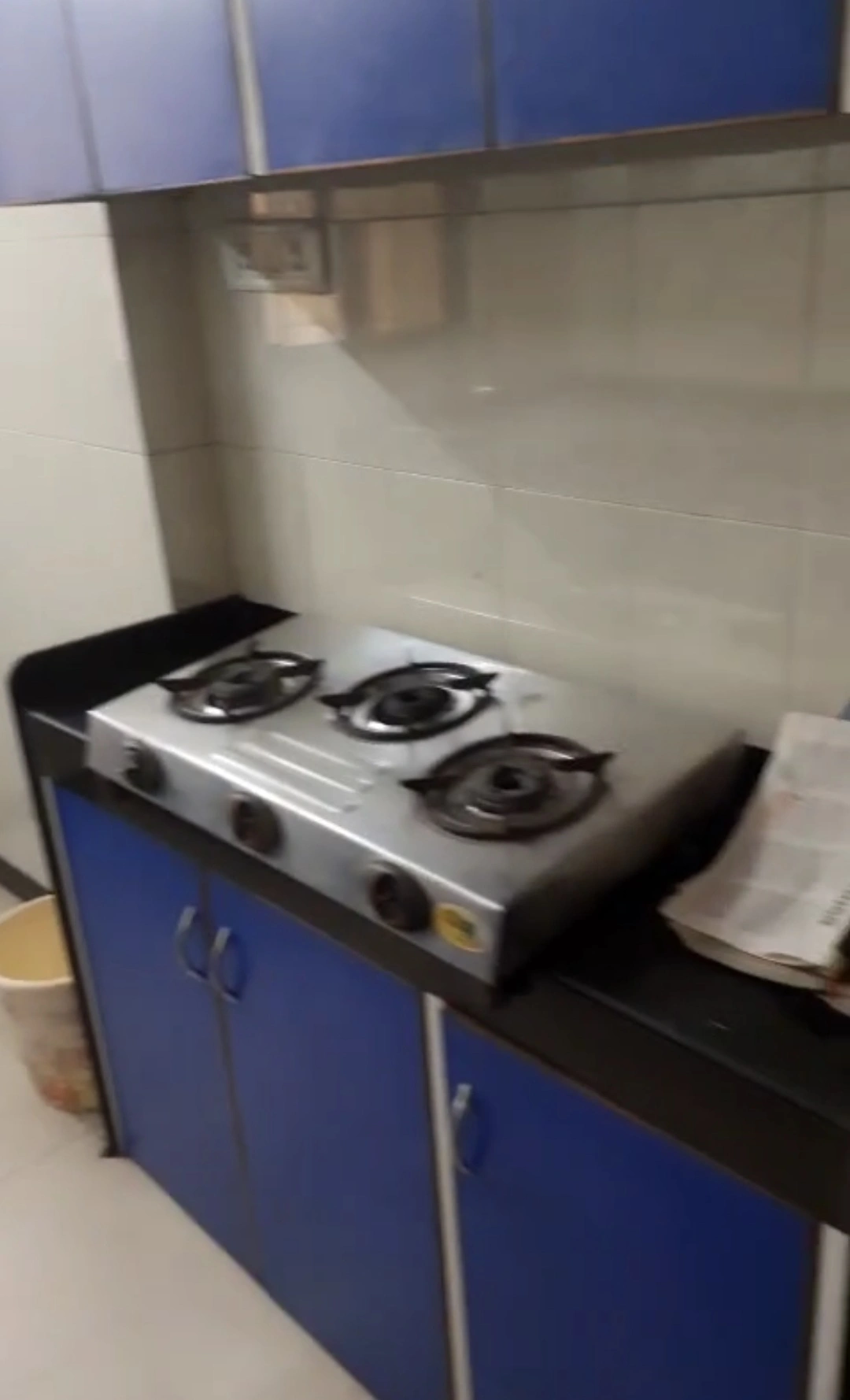 2 BHK Flat for Rent in serenity Heights, Malad West