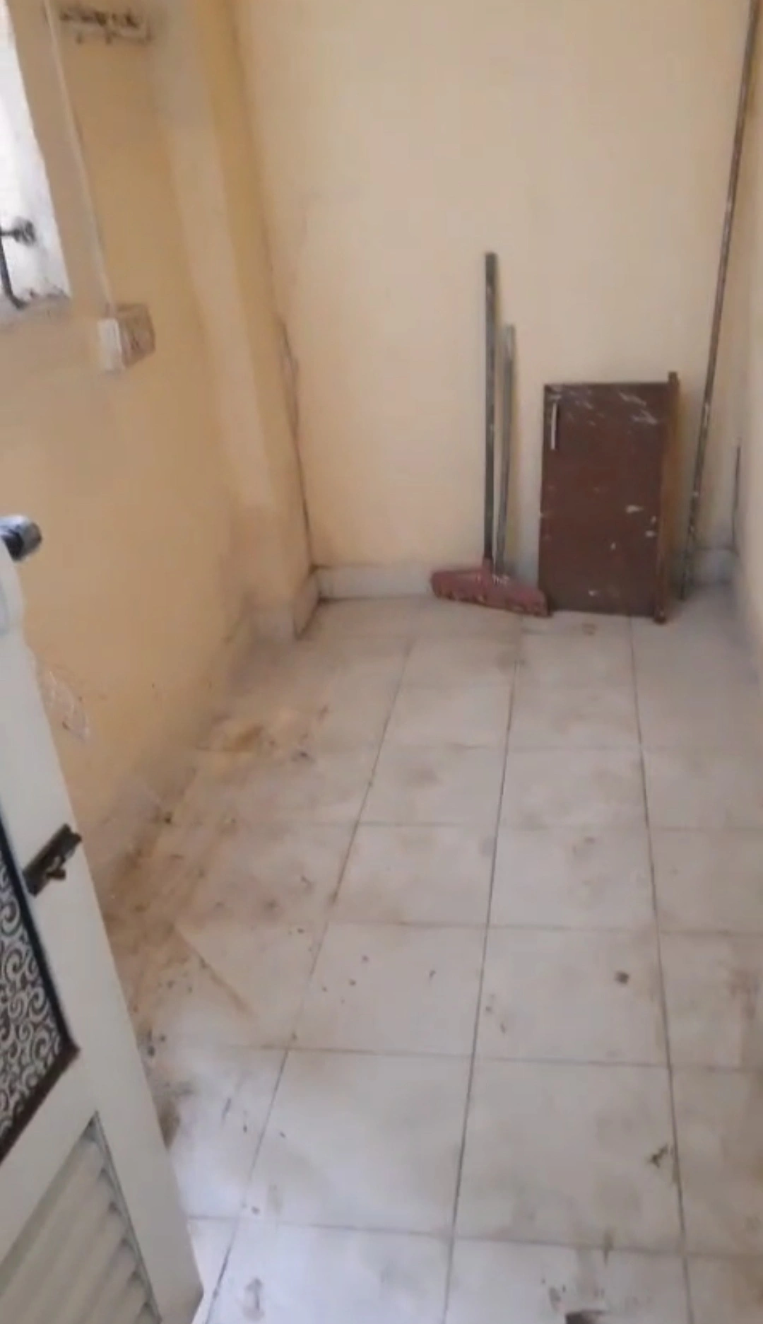 2 BHK Flat for Rent in serenity Heights, Malad West