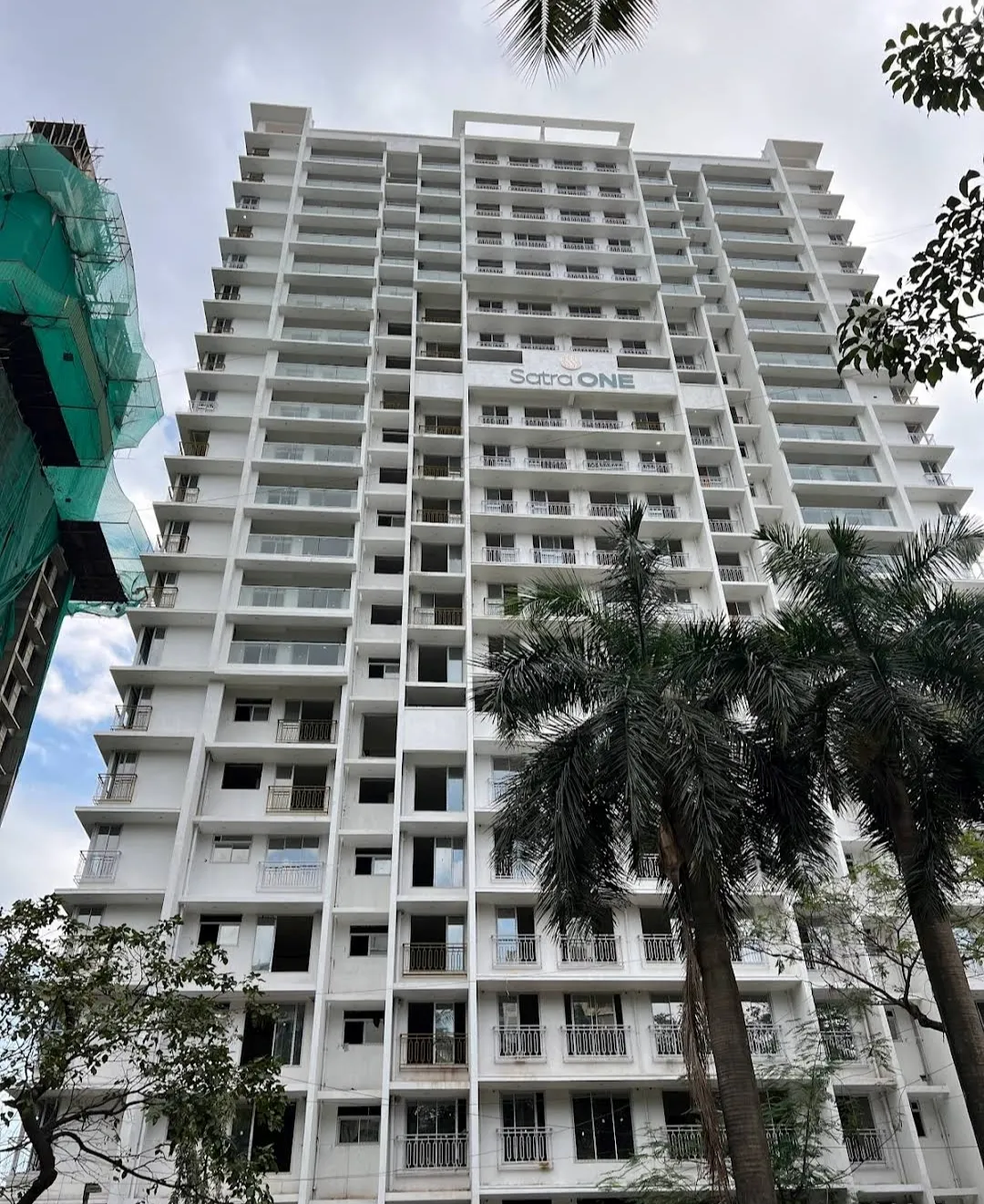 3 BHK Flat for Sale in satara one tower, Goregaon West