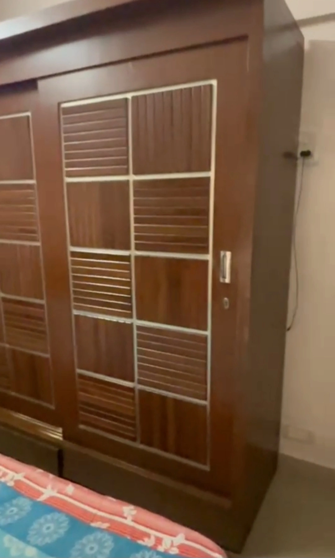 2 BHK Flat for Rent in West View Society, Goregaon West